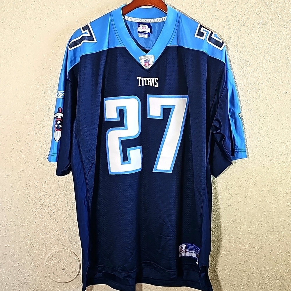 Vintage Reebok Tennessee Titans Eddie George Jersey.